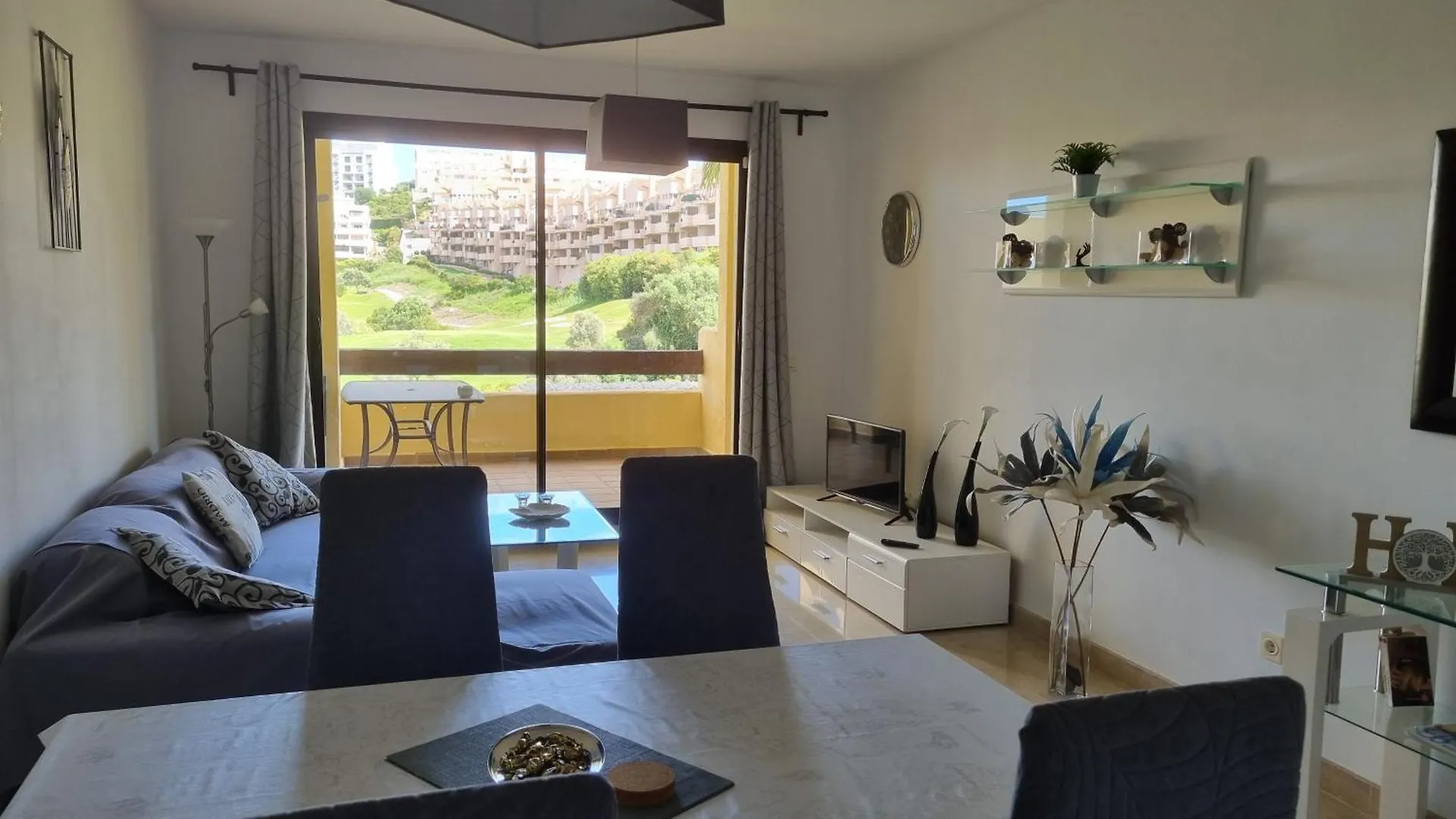 Beautiful Apartment Duquesa Village Manilva 0*,